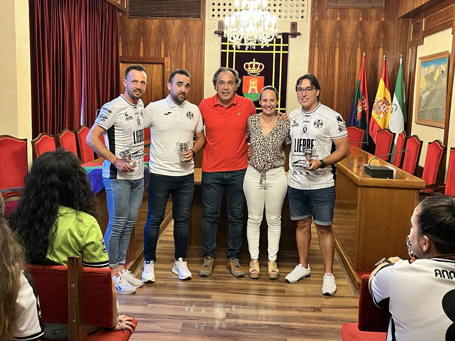 Recibimiento al equipo femenino de Marca Futsal, campeonas de la Copa Delegado