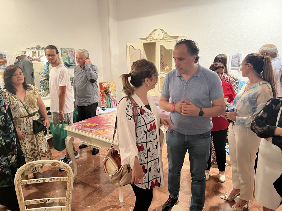 Clausurados los talleres de pintura y restauración de muebles