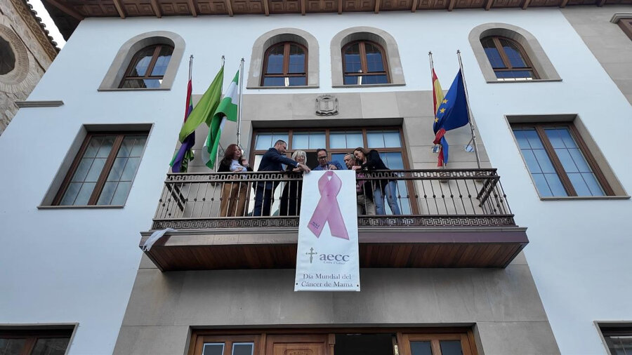 La Asociación Española Contra el Cáncer inaugura su nueva sede en Torredelcampo