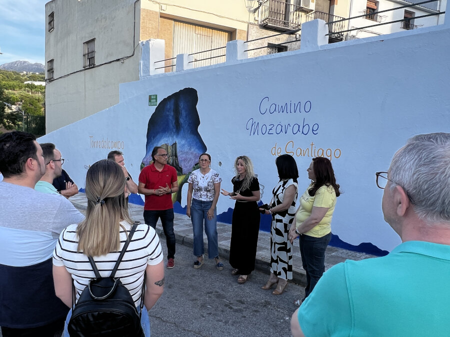 Torredelcampo visibiliza su patrimonio histórico y astronómico a través de un mural del Camino Mozárabe