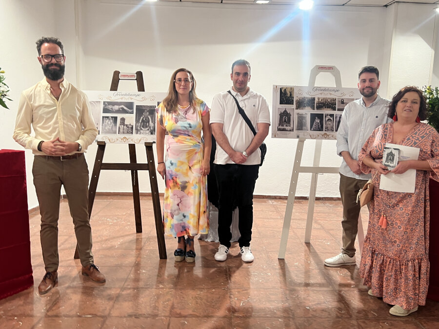 Torredelcampo clausura con éxito la exposición itinerante «Patrimonio religioso en nuestra memoria: Sierra Sur de Jaén»